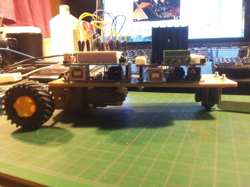 File:Robolipho arduinos mounted sideview.jpg